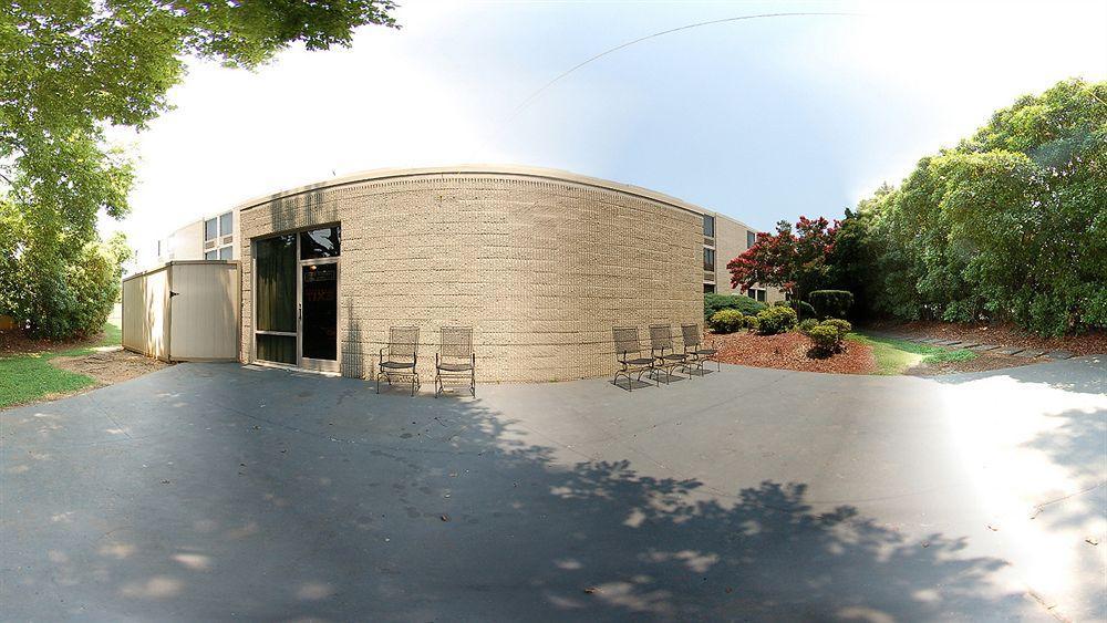 Best Western Plus Lower South End Charlotte Exterior photo