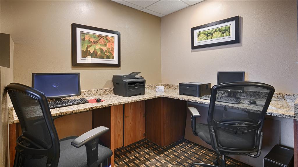 Best Western Plus Lower South End Charlotte Facilities photo